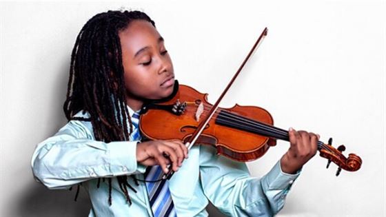 Unique Arts Club Act